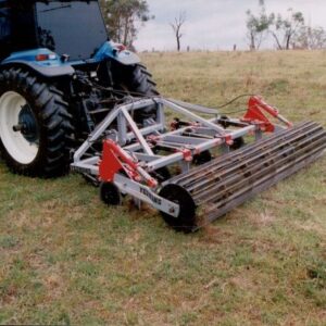 L4311 7 26 7 18 COULTERS 20INCH SPACINGS HYD ROLLER